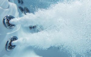 12 Combi jet (8 water + 4 airjet)