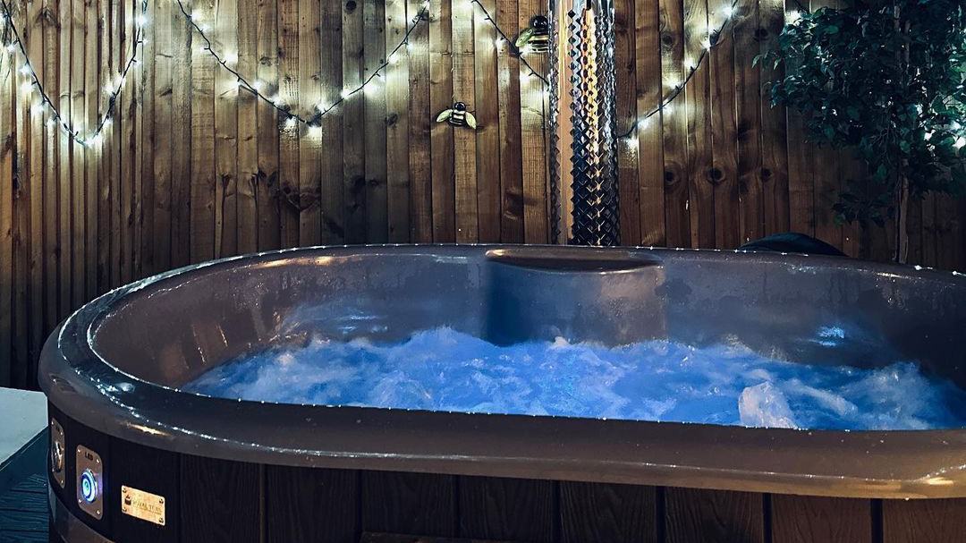 Hoofd LED hottub
