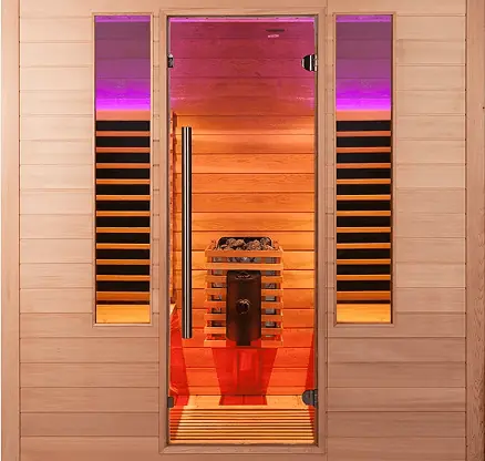 Enjoy Life IR-sauna met licht hout en sfeervolle rood-oranje verlichting